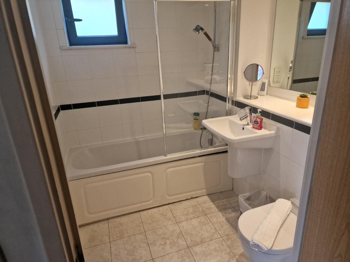 Immaculate 1-Bed Apartment In לונדון מראה חיצוני תמונה